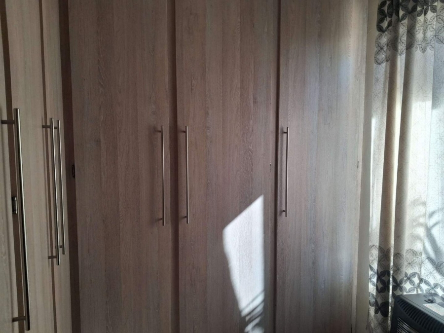 2 Bedroom Property for Sale in Chroompark Limpopo