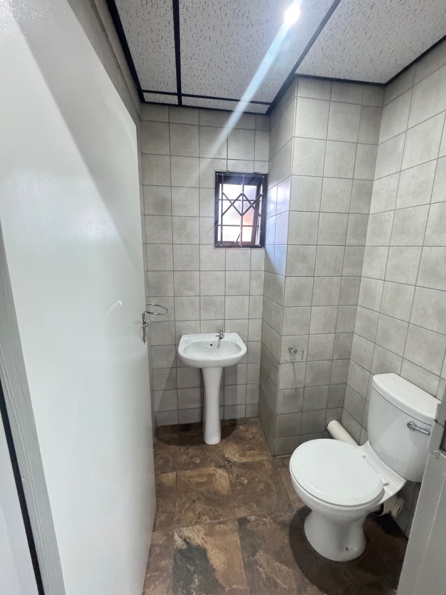 To Let Commercial Property for Rent in Polokwane Central Limpopo