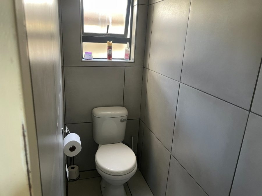 3 Bedroom Property for Sale in Tzangeni Limpopo