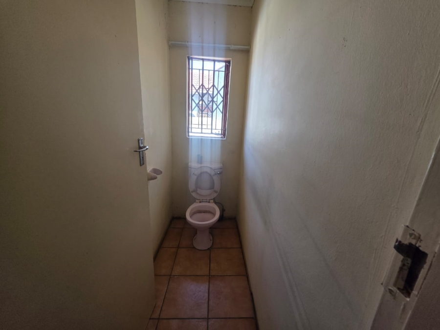 6 Bedroom Property for Sale in Ivydale A H Limpopo