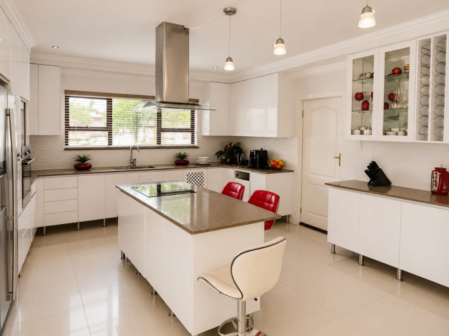 6 Bedroom Property for Sale in Bendor Limpopo