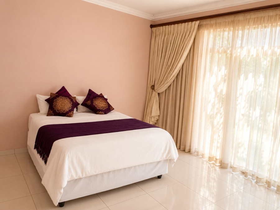 6 Bedroom Property for Sale in Bendor Limpopo