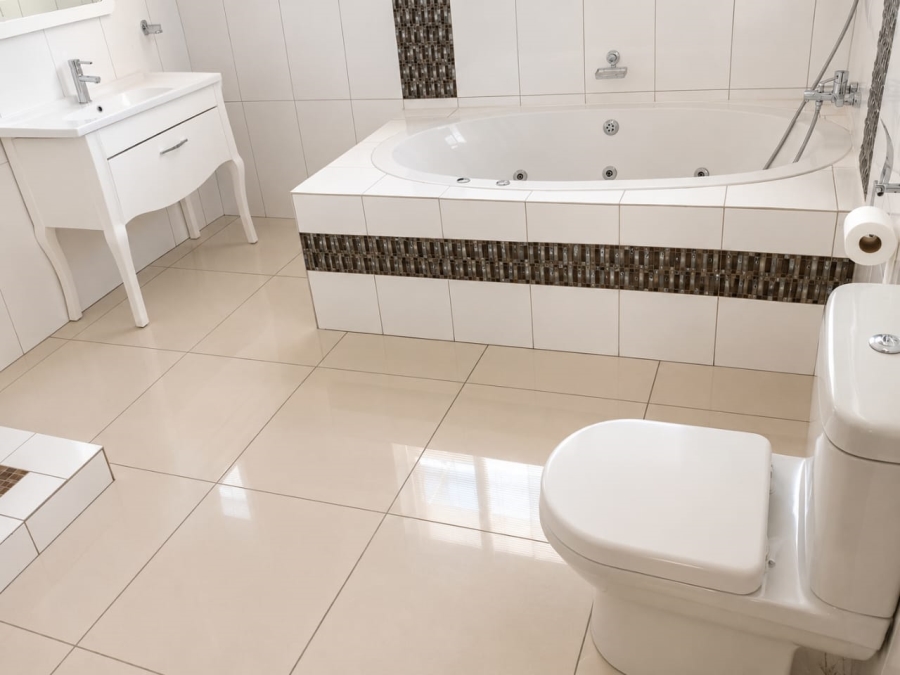 6 Bedroom Property for Sale in Bendor Limpopo