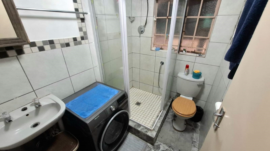 3 Bedroom Property for Sale in Bendor Limpopo