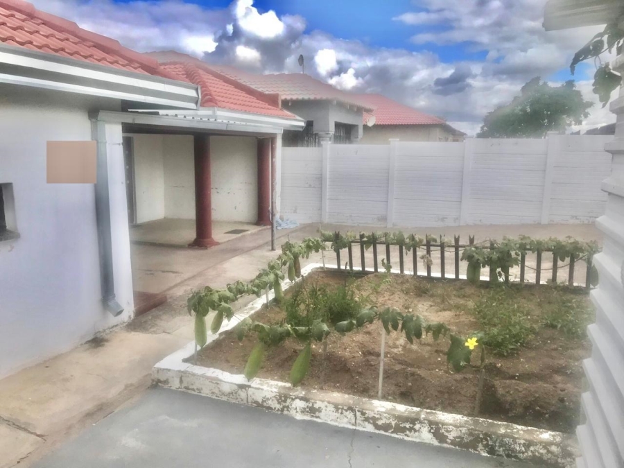 4 Bedroom Property for Sale in Seshego E Limpopo