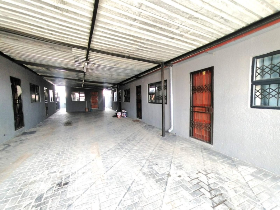 1 Bedroom Property for Sale in Seshego Limpopo