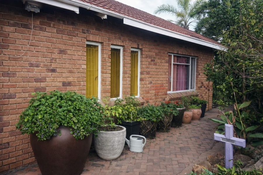 Commercial Property for Sale in Tweefontein A H Limpopo