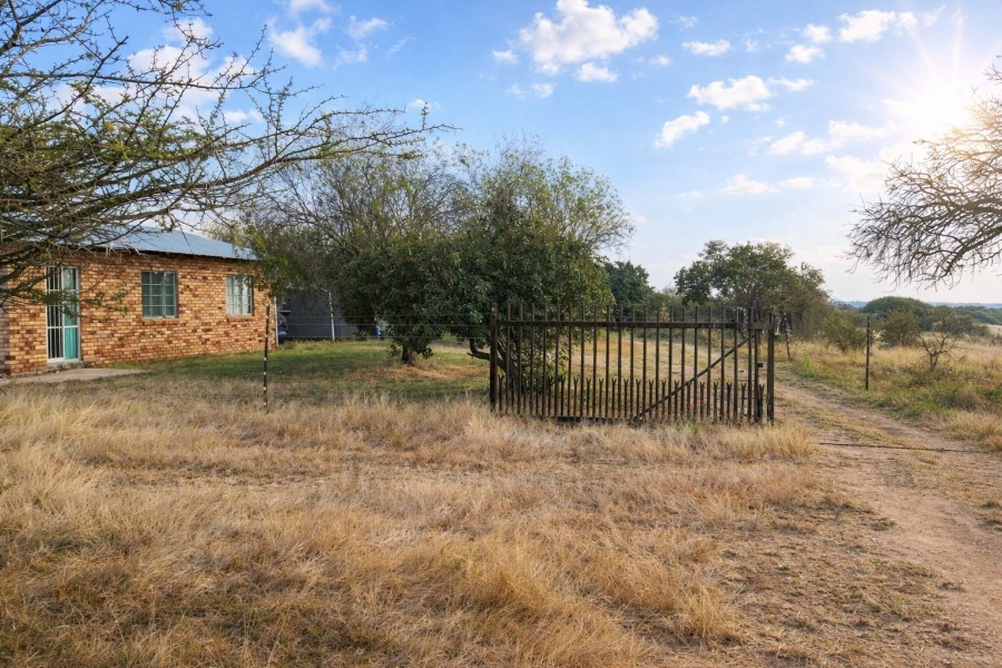 Commercial Property for Sale in Tweefontein A H Limpopo