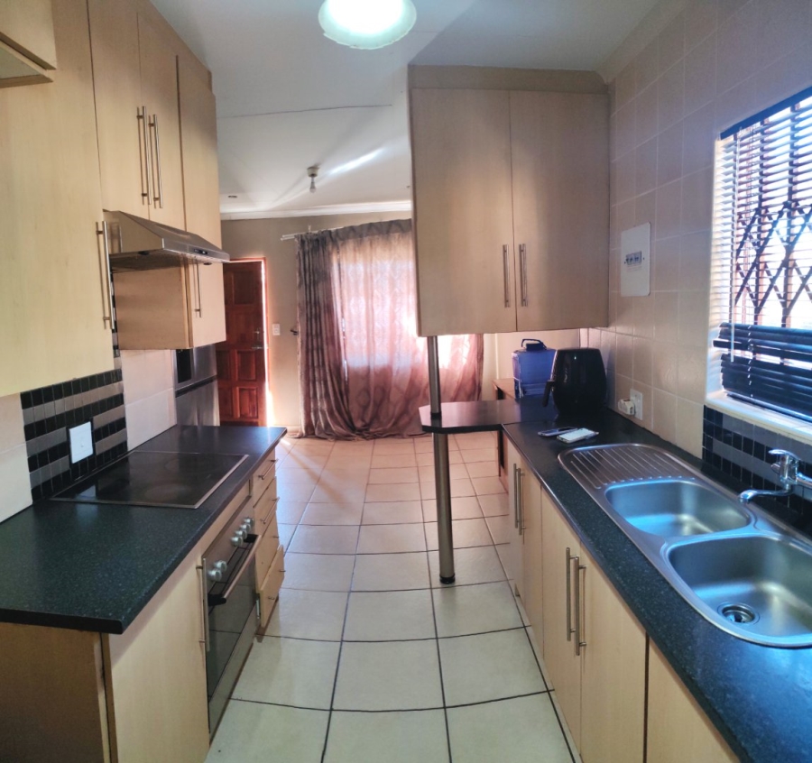 3 Bedroom Property for Sale in Modimolle Limpopo