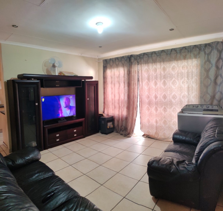 3 Bedroom Property for Sale in Modimolle Limpopo