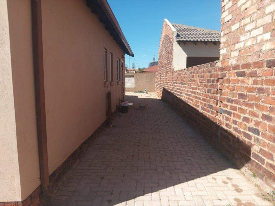 3 Bedroom Property for Sale in Southern Gateway Limpopo