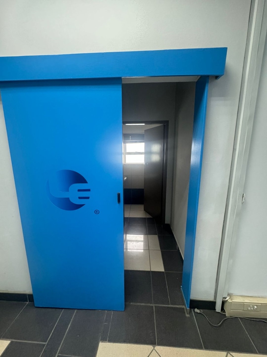 To Let Commercial Property for Rent in Polokwane Industria Limpopo