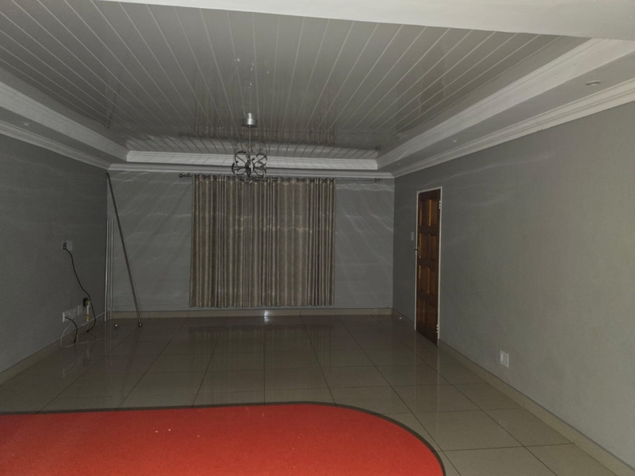 To Let 4 Bedroom Property for Rent in Bendor Limpopo