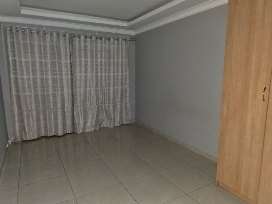 To Let 4 Bedroom Property for Rent in Bendor Limpopo