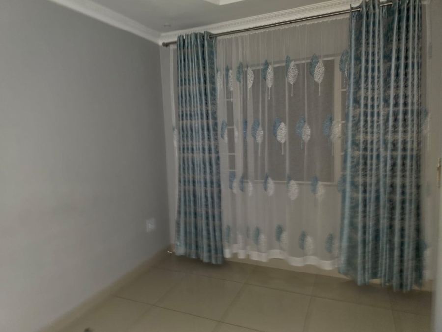 To Let 4 Bedroom Property for Rent in Bendor Limpopo