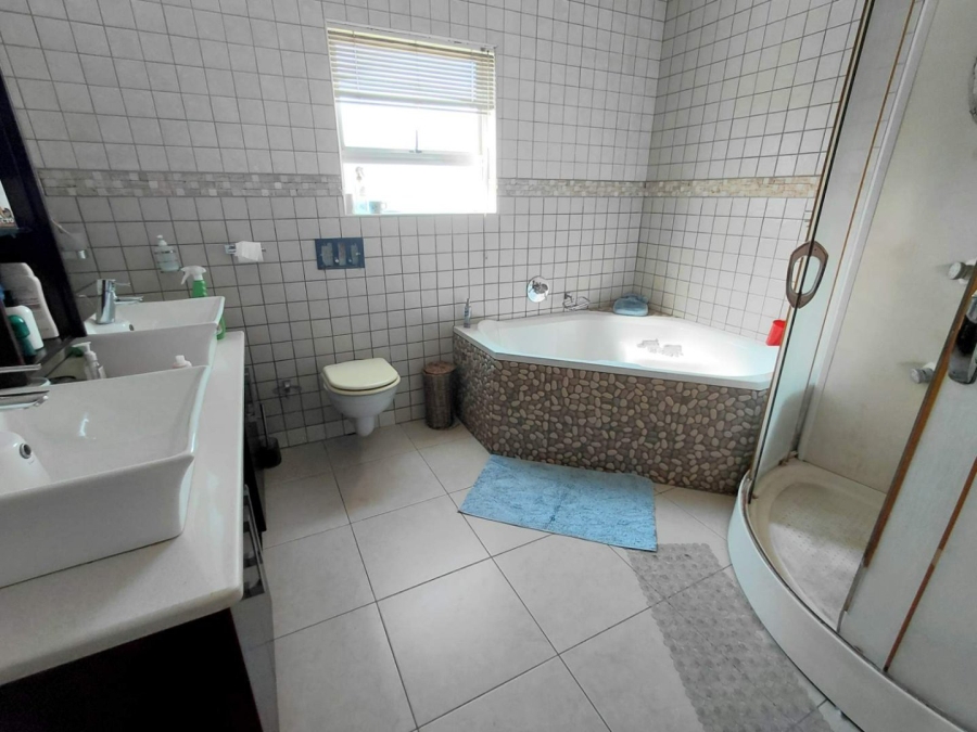 4 Bedroom Property for Sale in Acasia Estate Limpopo
