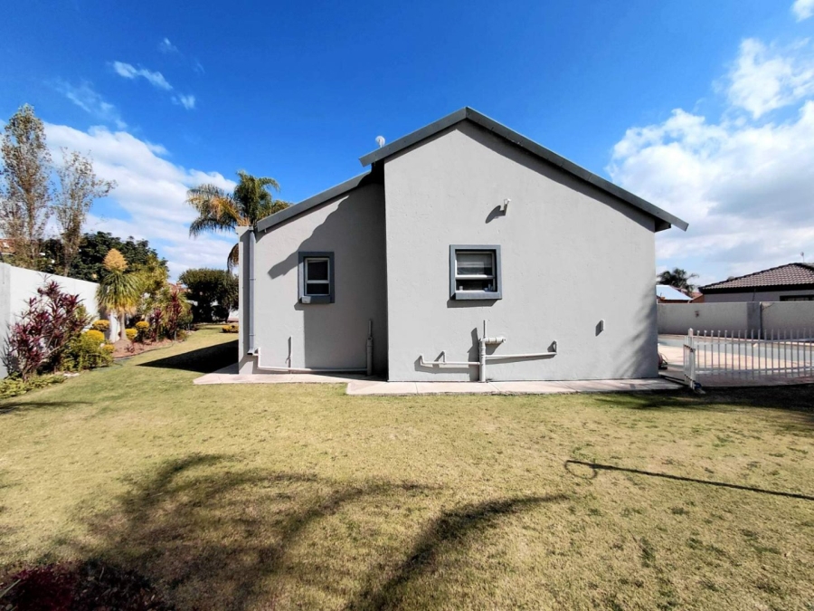 4 Bedroom Property for Sale in Acasia Estate Limpopo