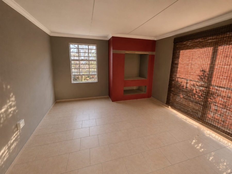 2 Bedroom Property for Sale in Flora Park Limpopo