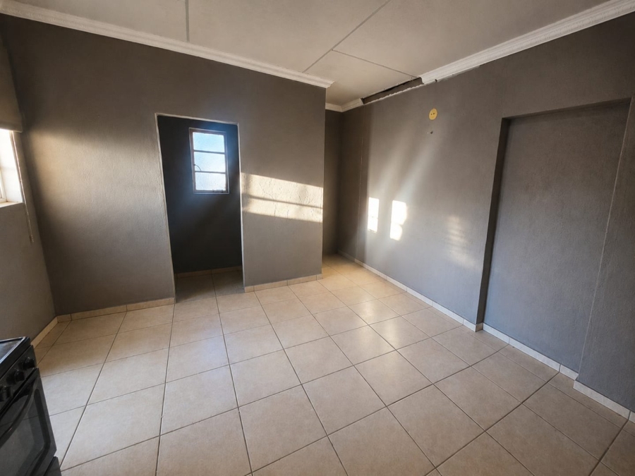 2 Bedroom Property for Sale in Flora Park Limpopo