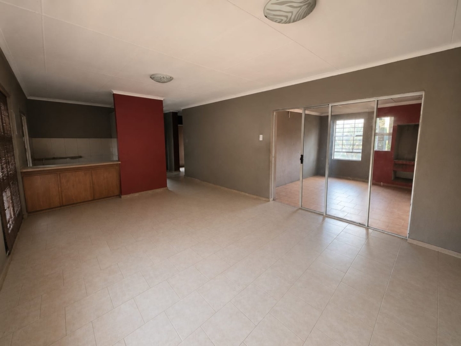2 Bedroom Property for Sale in Flora Park Limpopo