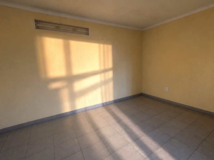 2 Bedroom Property for Sale in Flora Park Limpopo