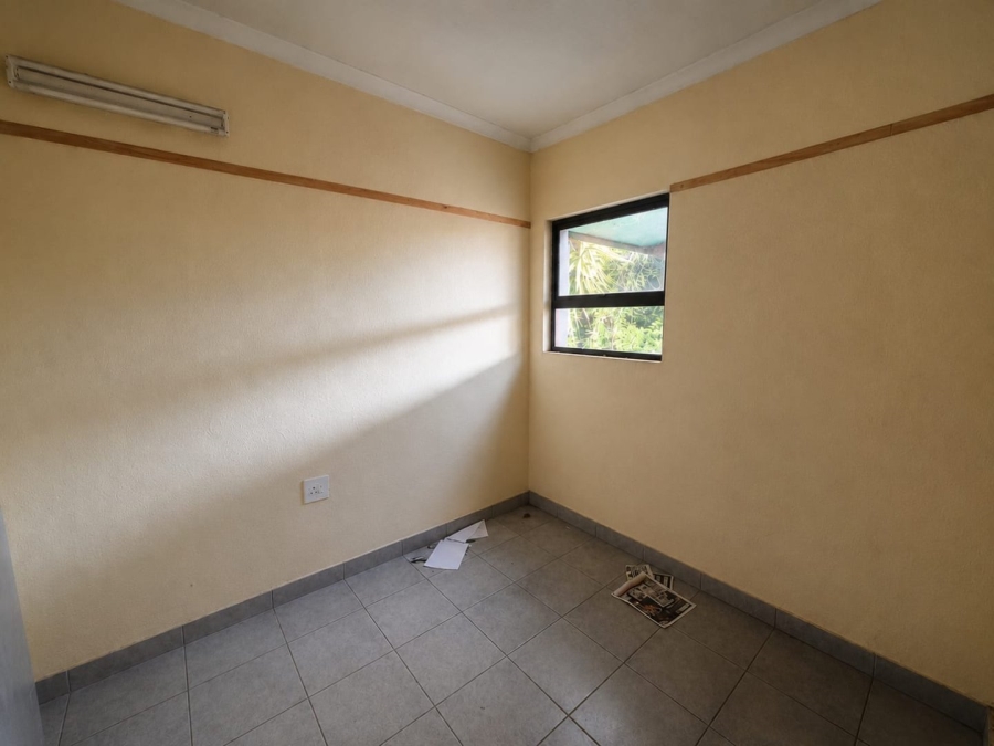 2 Bedroom Property for Sale in Flora Park Limpopo