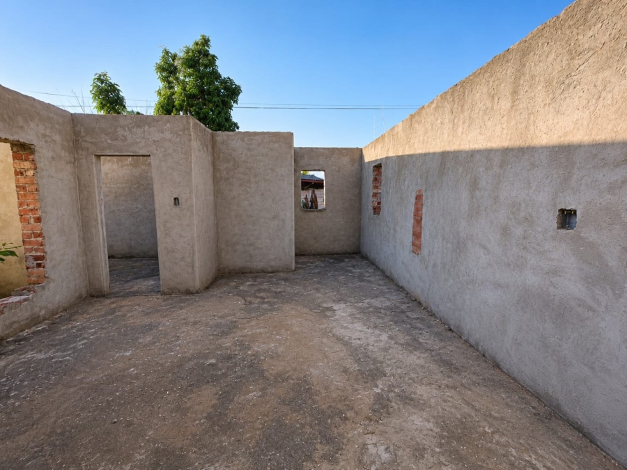 2 Bedroom Property for Sale in Flora Park Limpopo