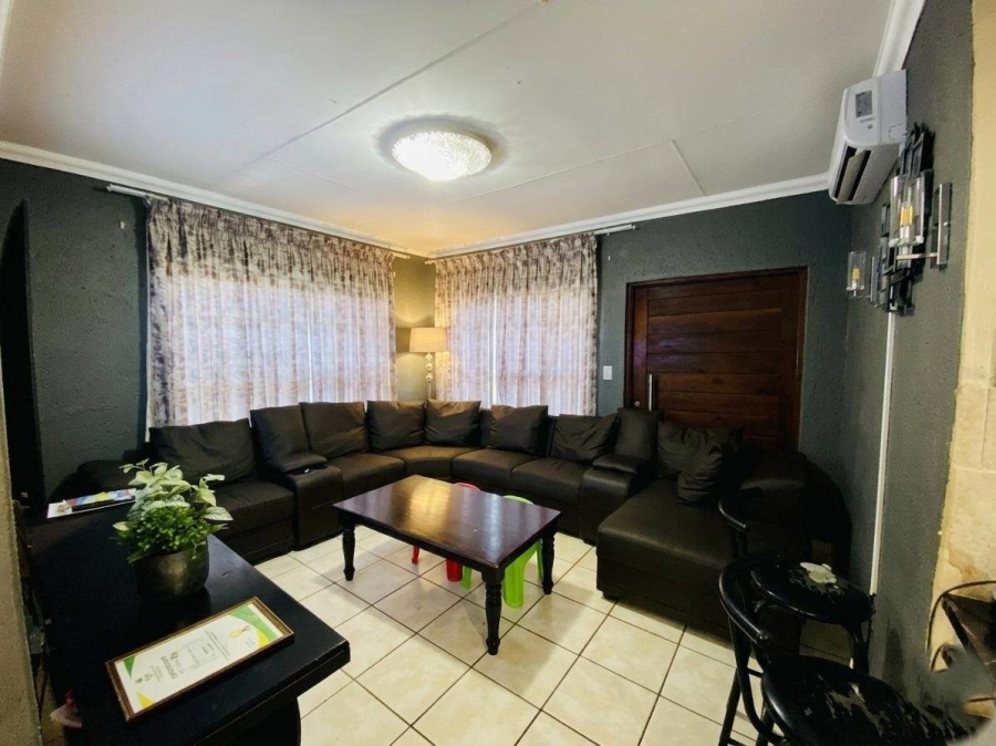 3 Bedroom Property for Sale in Nkowankowa Limpopo