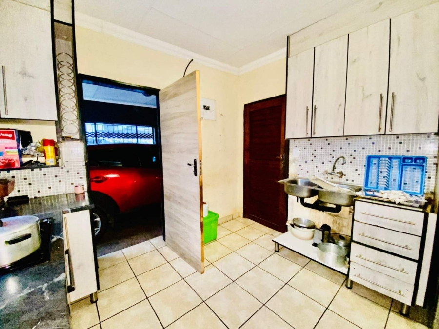 3 Bedroom Property for Sale in Nkowankowa Limpopo