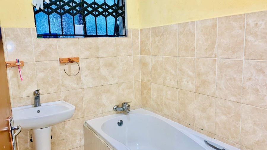 3 Bedroom Property for Sale in Nkowankowa Limpopo