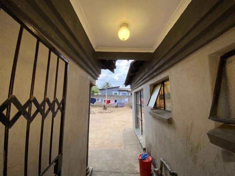 3 Bedroom Property for Sale in Nkowankowa Limpopo