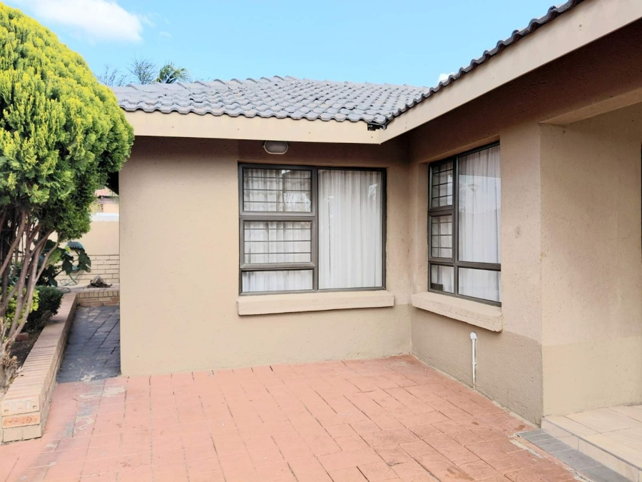 3 Bedroom Property for Sale in Bendor Limpopo