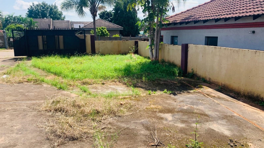 3 Bedroom Property for Sale in Flora Park Limpopo