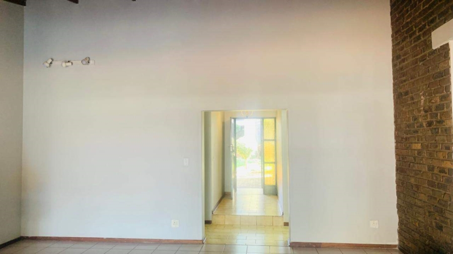 5 Bedroom Property for Sale in Aquapark Limpopo