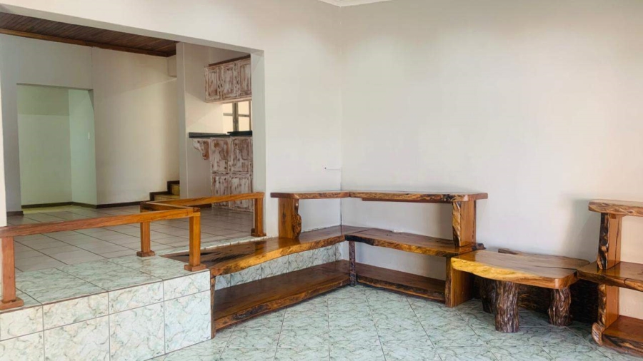 5 Bedroom Property for Sale in Aquapark Limpopo