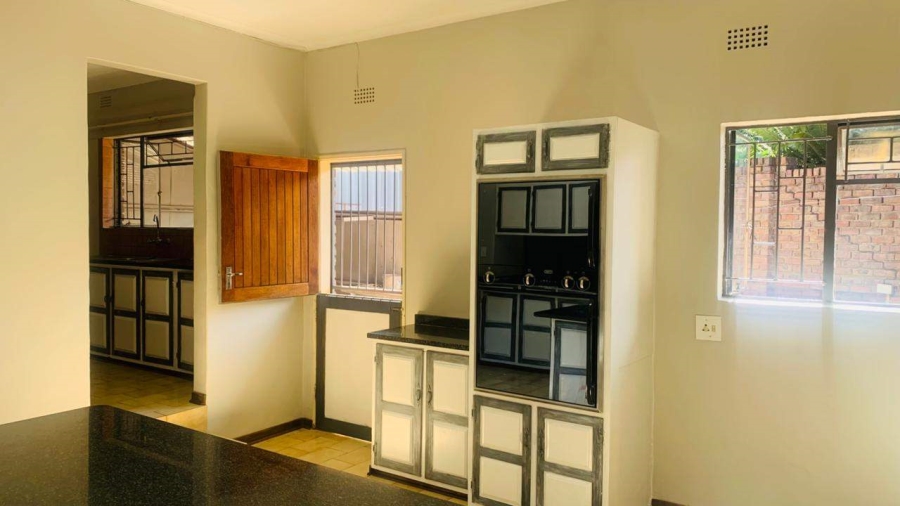 5 Bedroom Property for Sale in Aquapark Limpopo