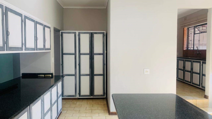 5 Bedroom Property for Sale in Aquapark Limpopo