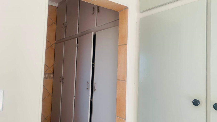 5 Bedroom Property for Sale in Aquapark Limpopo