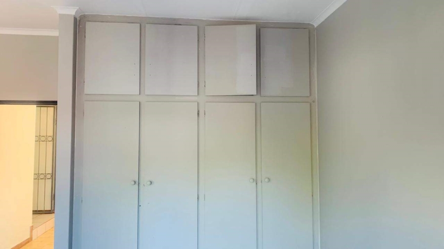 5 Bedroom Property for Sale in Aquapark Limpopo