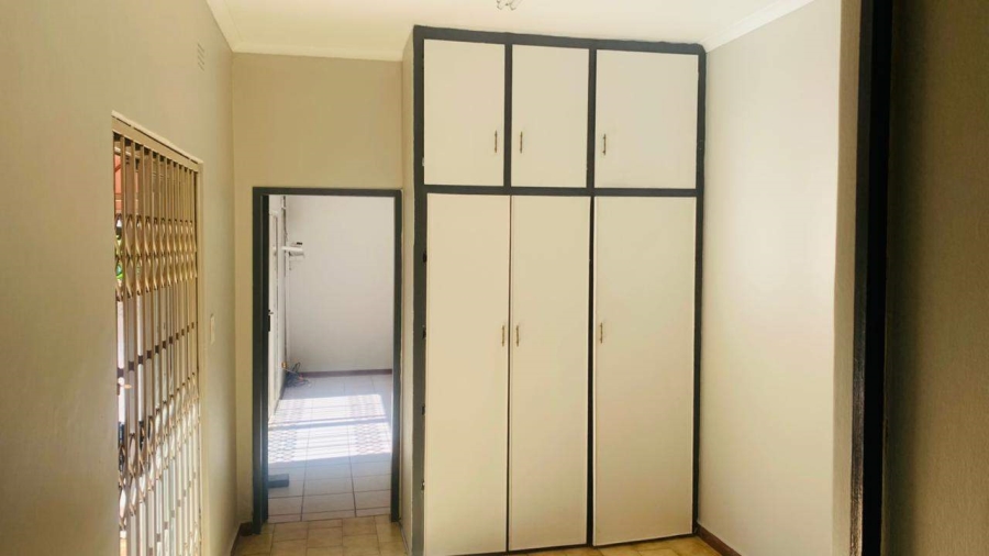 5 Bedroom Property for Sale in Aquapark Limpopo