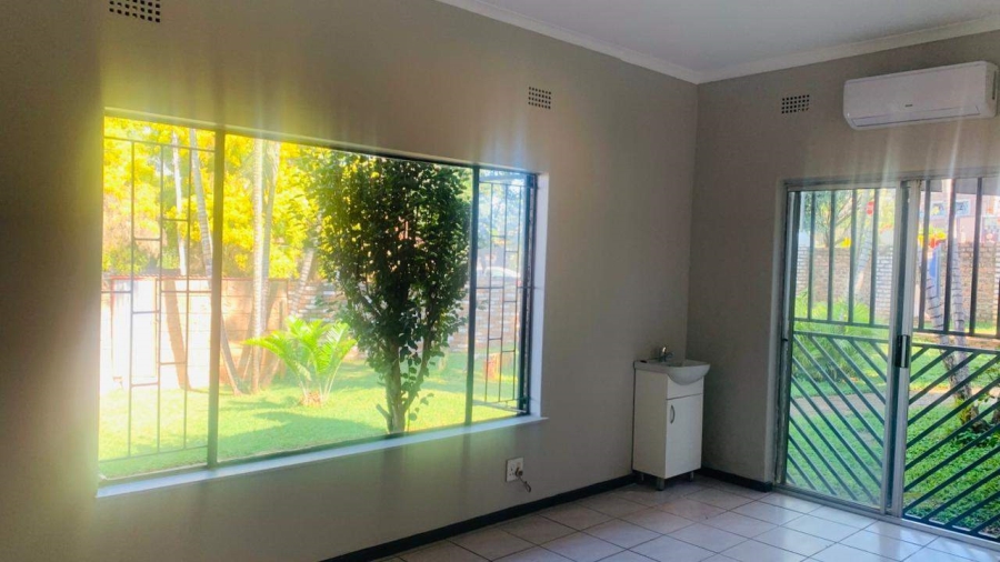 5 Bedroom Property for Sale in Aquapark Limpopo