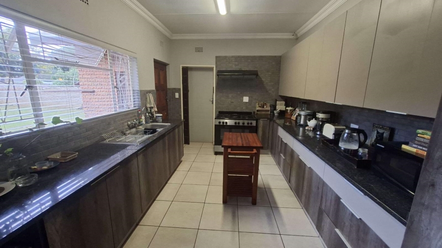 3 Bedroom Property for Sale in Chroompark Limpopo