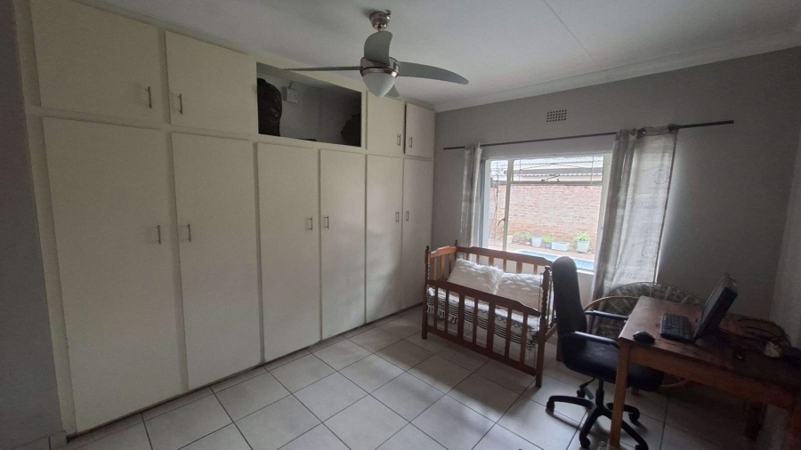 3 Bedroom Property for Sale in Chroompark Limpopo