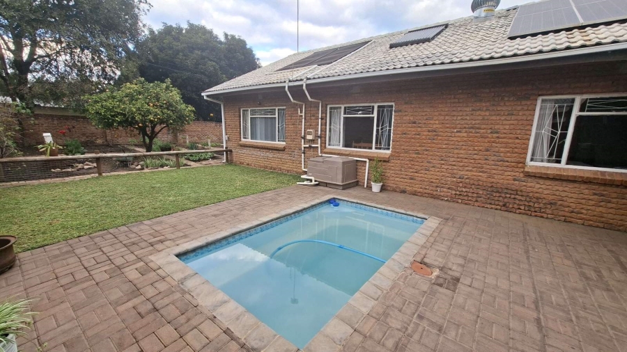 3 Bedroom Property for Sale in Chroompark Limpopo