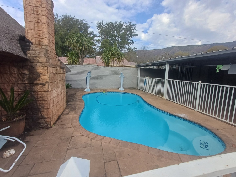 3 Bedroom Property for Sale in Thabazimbi Limpopo