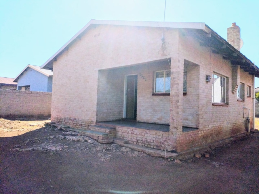 3 Bedroom Property for Sale in Lebowakgomo Zone A Limpopo