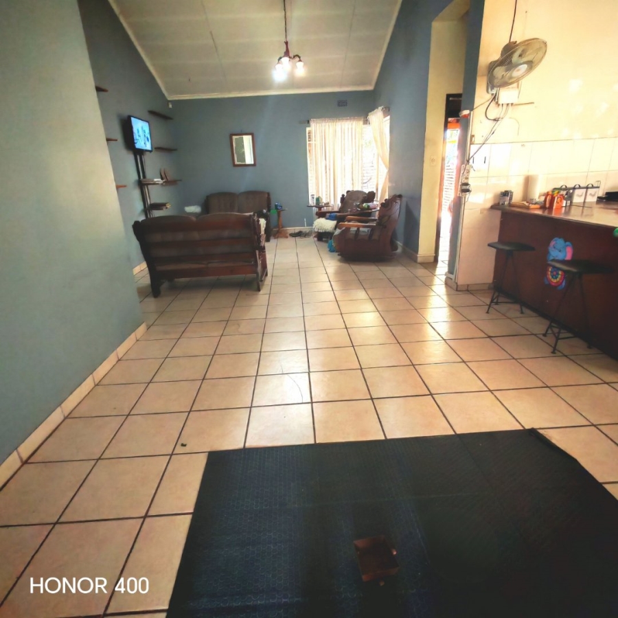 3 Bedroom Property for Sale in Fauna Park Limpopo