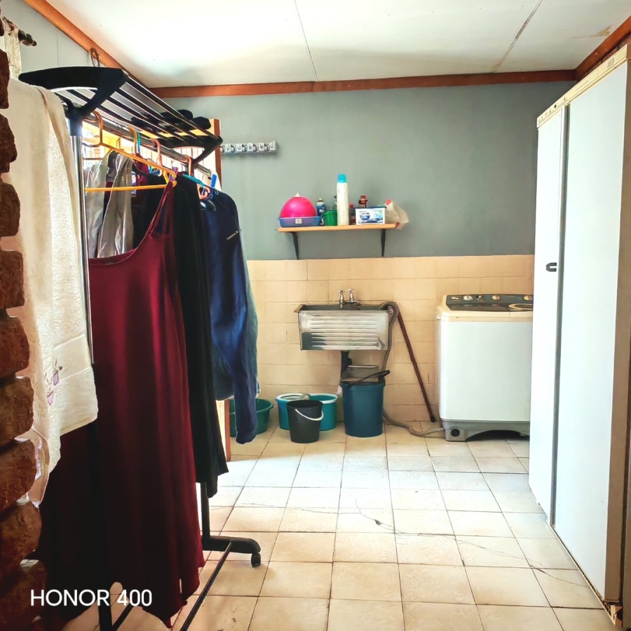 3 Bedroom Property for Sale in Fauna Park Limpopo