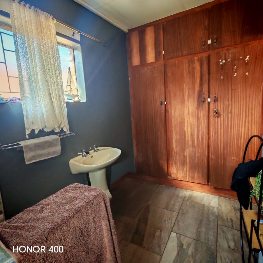 3 Bedroom Property for Sale in Fauna Park Limpopo