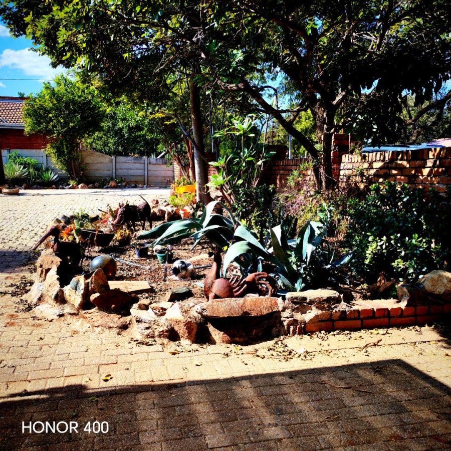 3 Bedroom Property for Sale in Fauna Park Limpopo